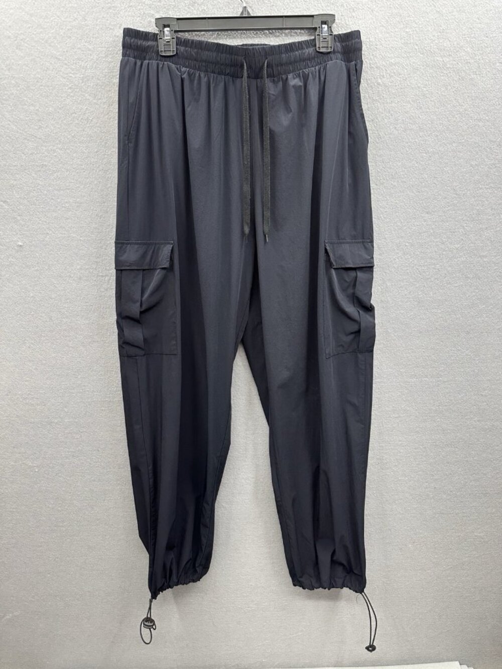 Vital Life Joggers Womens 2XL Black Cargo Lightweight Nylon Drawstring